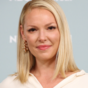 Katherine Heigl has apologised for posting 'inappropriate' photos from a cemetery in New York