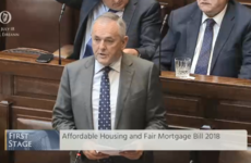 'Say no to vulture funds': Applause breaks out as TD calls for support for new law aimed at keeping people in their homes