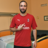 Higuain joins AC Milan as part of three-player swap deal with Juve