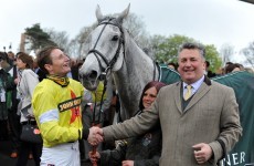 Neptune Collonges takes Grand National in photo-finish