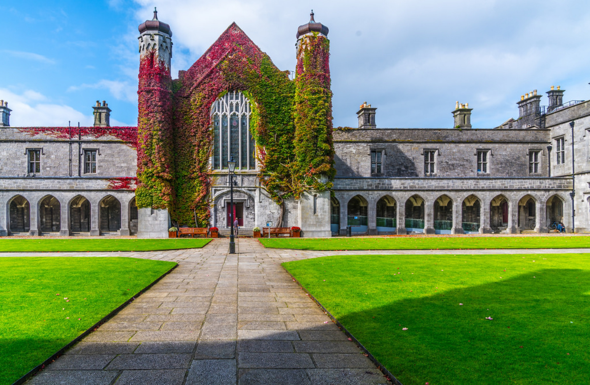 The College Guide To NUIG Insider Tips Insta Hotspots And The Story   River