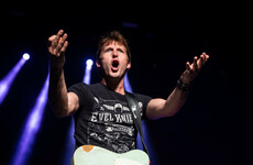 James Blunt announced he had the shits and there was a mixed bag reaction to his toilet humour