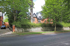 Billionaire Dermot Desmond has the all-clear to demolish Ireland's most expensive house
