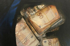 Four men arrested after gardaí seize €1.2 million in cash