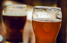 Factcheck: Can you buy a drink in Dublin with pounds?