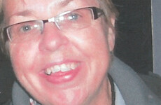 Family believes woman who died after minor surgery would be alive if there was 'proper handover of care'