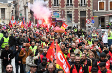 The yellow vests: Dozens block fuel depot as PM to meet with protesters