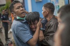 Indonesia tsunami: Residents near volcano warned to stay away from beaches after 222 killed