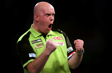 Van Gerwen blows Anderson away to set up Smith decider