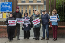 'Hospitals need to be places of care': Anti-abortion protest held outside Drogheda hospital