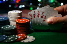 How and why the brain decides whether to hold 'em or fold 'em