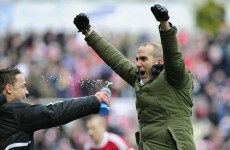 VIDEO: Paolo di Canio duets with Toploader on 'Dancing in the Moonlight'