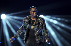 R Kelly deletes tweet announcing Australia and New Zealand tour amid backlash