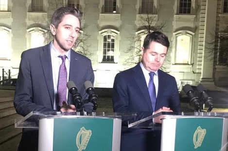 Ministers Simon Harris and Paschal Donohoe briefing the media this evening.