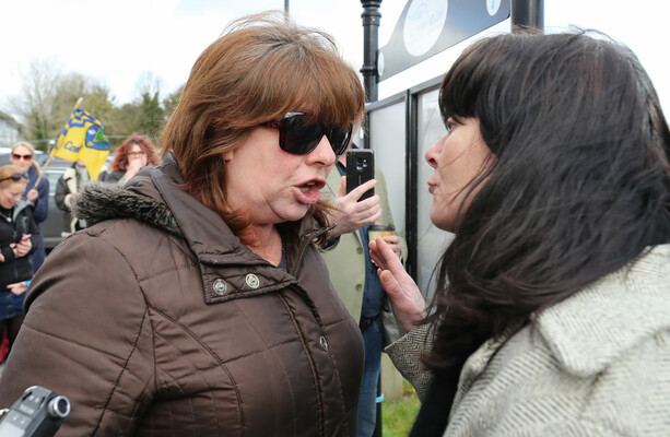 The Seekers Why Parents Try Fringe >> Confrontation At No To Racism Rally In Rooskey Thejournal Ie The Seekers Why Parents Try Fringe >> Confrontation At No To Racism Rally In Rooskey Thejournal Ie