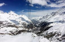 Skiers feared buried after avalanche at Swiss ski resort