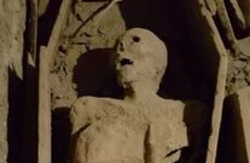 'The Crusader' was never intended to be a mummy ... and he may not even have been a crusader