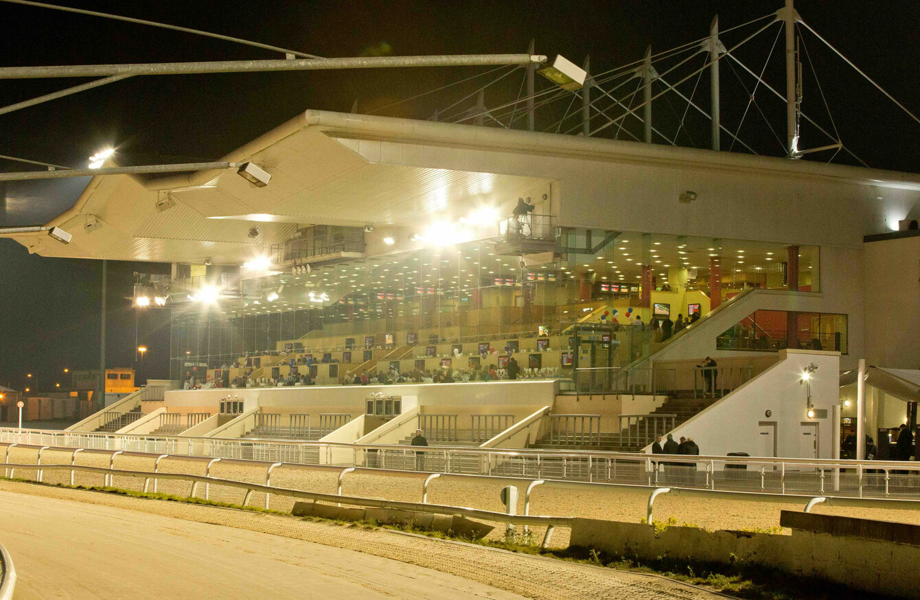 Dundalk racing card abandoned due to medical emergency · The42