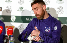 'I’d rather take a risk and crack on' - Richard Keogh to play for Ireland with a broken hand