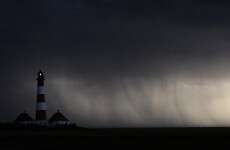 Weather alert issued as storm spreads across Ireland