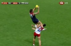 WATCH: Is this hanger from Melbourne's Jeremy Howe Mark of the Year?