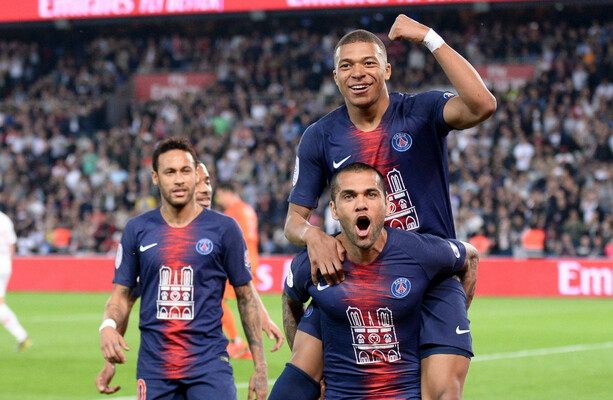 Mbappe stars to kick off PSG's title celebrations against ...