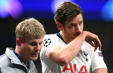 Pochettino defends medical staff over handling of Vertonghen head injury