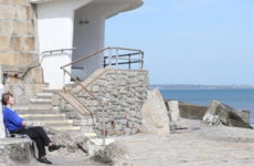 Temperatures set to hit 22 degrees today but an unsettled weekend lies ahead