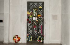 Elvis Presley crypt goes under the hammer this month