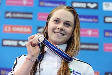 Ireland's Sycerika McMahon shows off her silver medal.