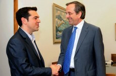 Pro-bailout party retains narrow lead in Greek opinion polls