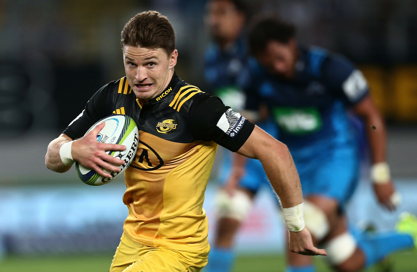 Jordie And Beauden Barrett Help Hurricanes Book Super Rugby Semi Final Spot