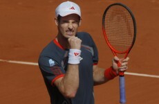 Andy Murray reaches last 16 of the French Open