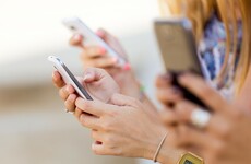 Watchdog to review use of term 'unlimited' in phone plan advertising