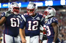 Brady helps Patriots thrash Steelers