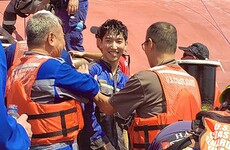 US rescuers save four men trapped inside capsized cargo ship