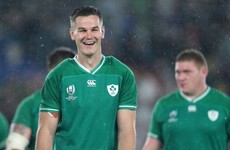 Sexton took 'bang on his thigh' but Ireland say replacement was tactical