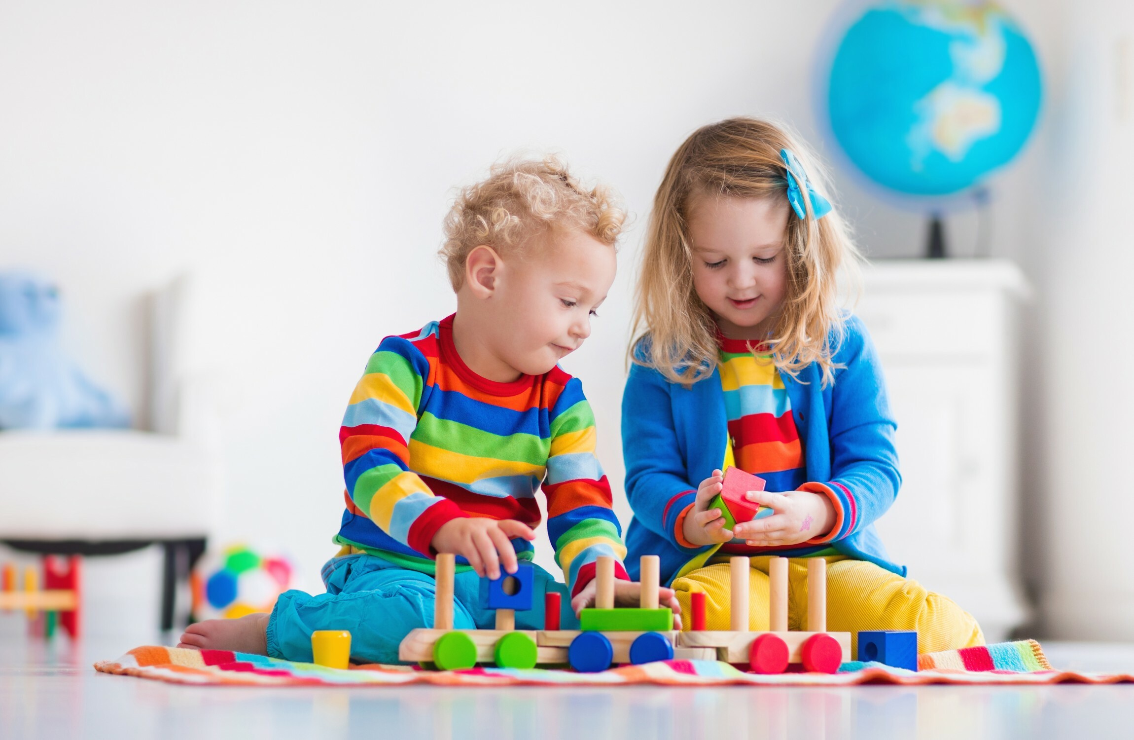 childrens table and chair set smyths