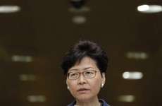 Hong Kong 'won't rule out' Chinese help over protests