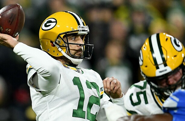 Rodgers leads Packers to victory over Lions · The 42