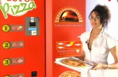 Vending machine in Dublin creates pizza from scratch.... in 2.5 minutes