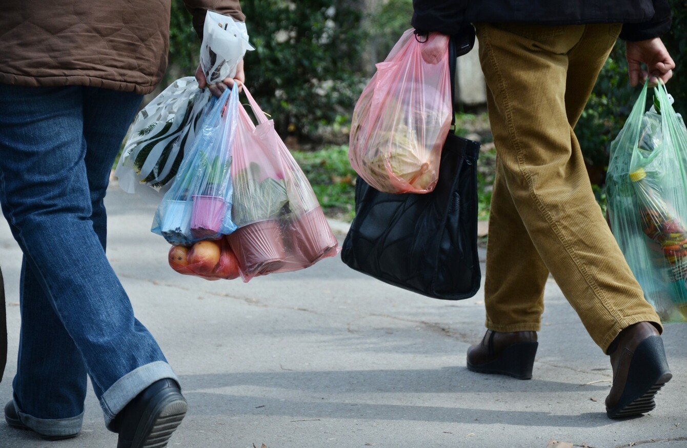 Aldi plans to replace 12.5 million singleuse plastic bags each year