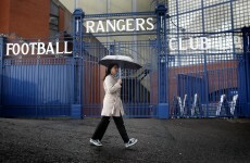 Former Rangers manager Smith in bid to buy club