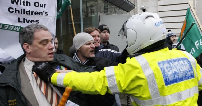 In pictures: Ireland’s day of economic and political turmoil