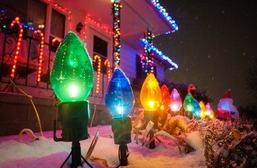 Outside christmas deals bulb lights