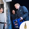 Boris Johnson avoids interview by going into fridge as final day of campaigning kicks off