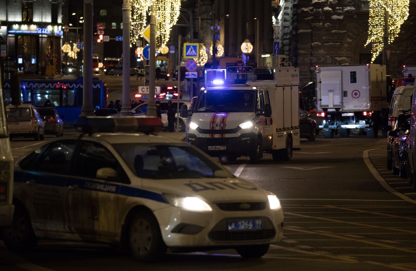 Russian security officer dies and five others injured in Moscow
