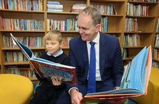 €1m pilot scheme for schoolbooks for disadvantaged primary school pupils announced