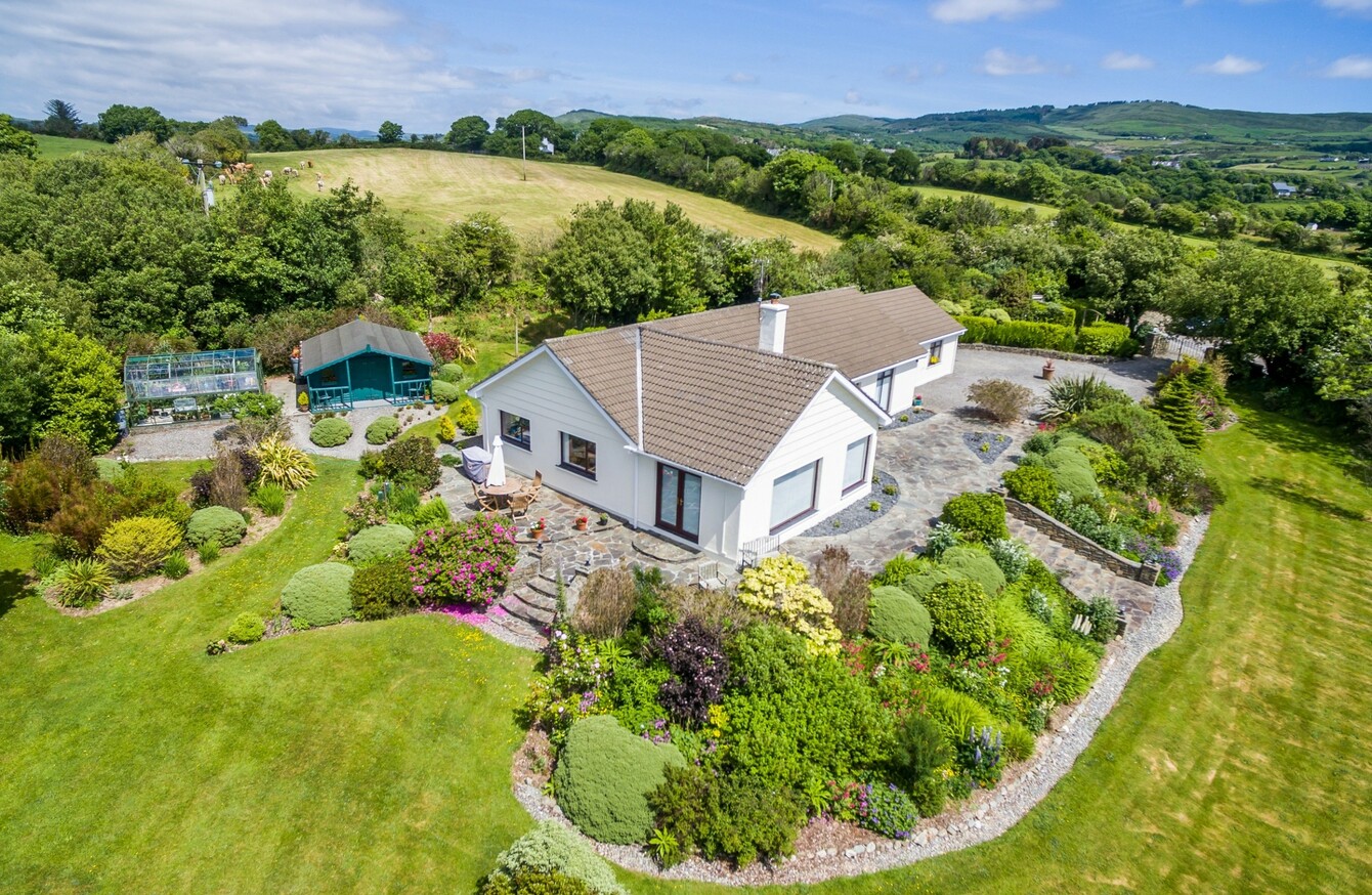 4 of a kind Seaside homes with breathtaking views · TheJournal.ie