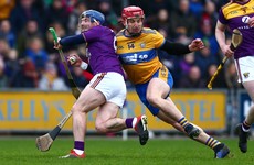 Kelly stars for 14-man Clare as Lohan gets the better of former teammate Fitzgerald